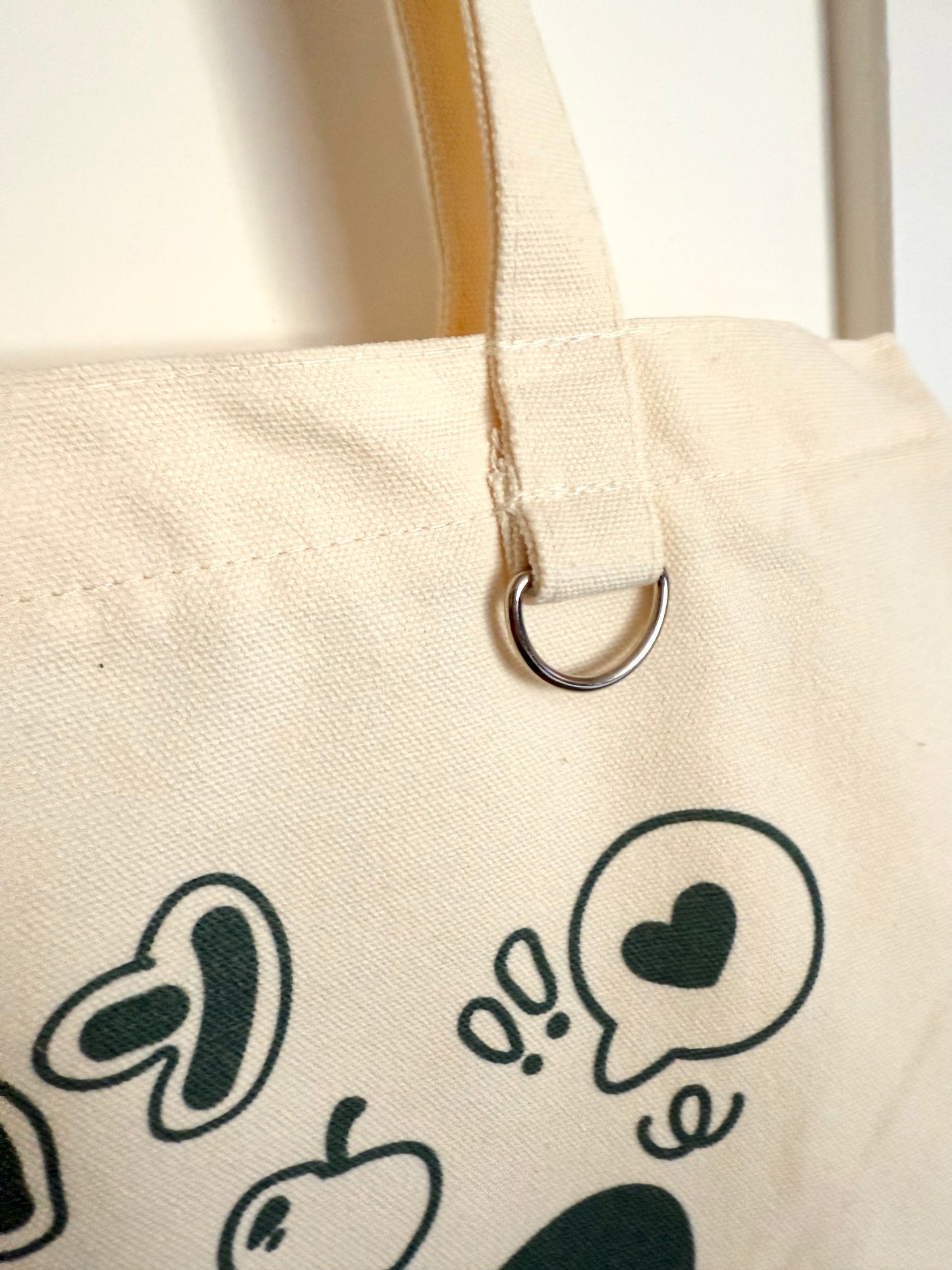 Apple Addict Snorlax Tote Bag