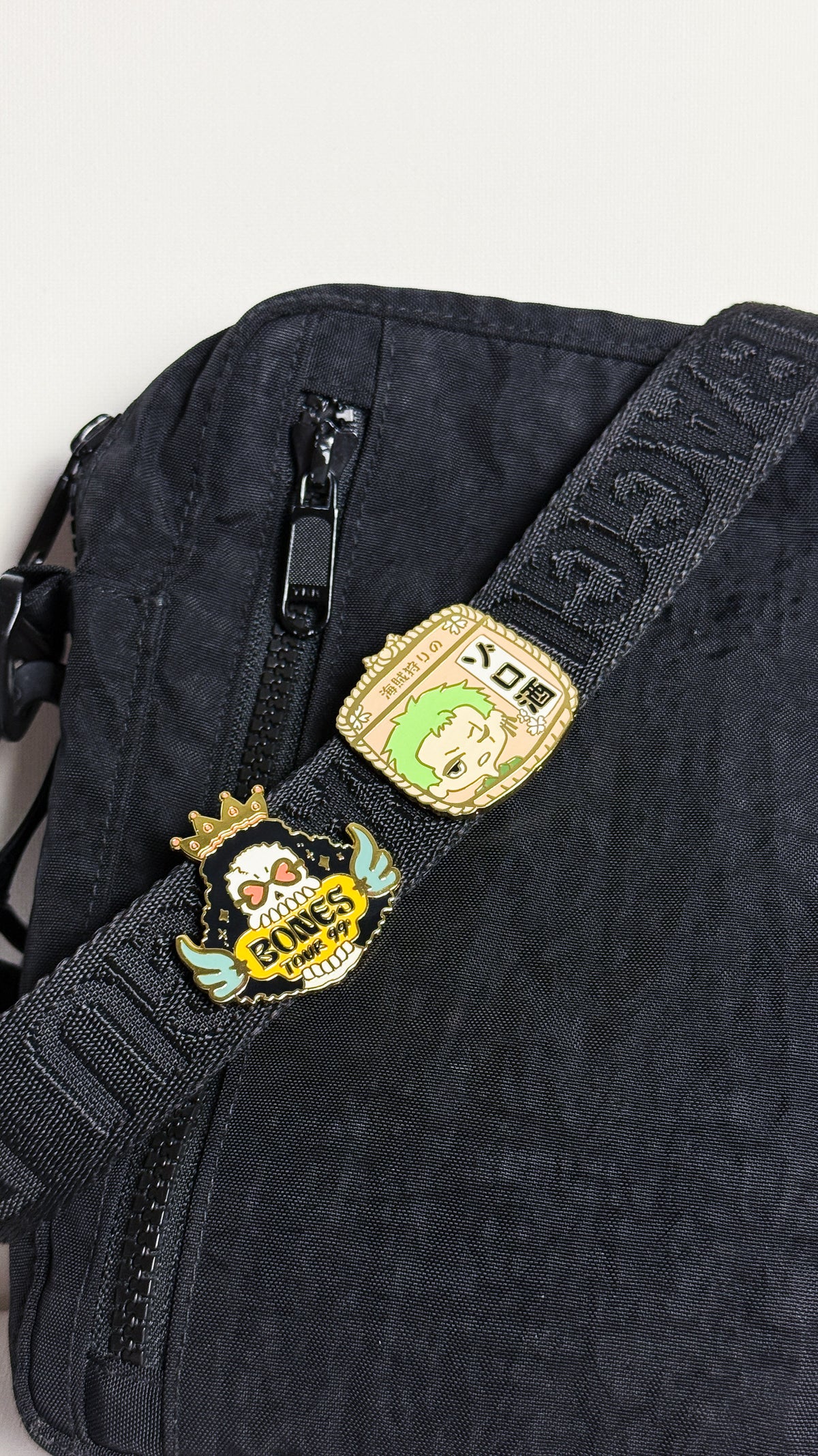 Zoro Hard Enamel Pin [1.5 in]